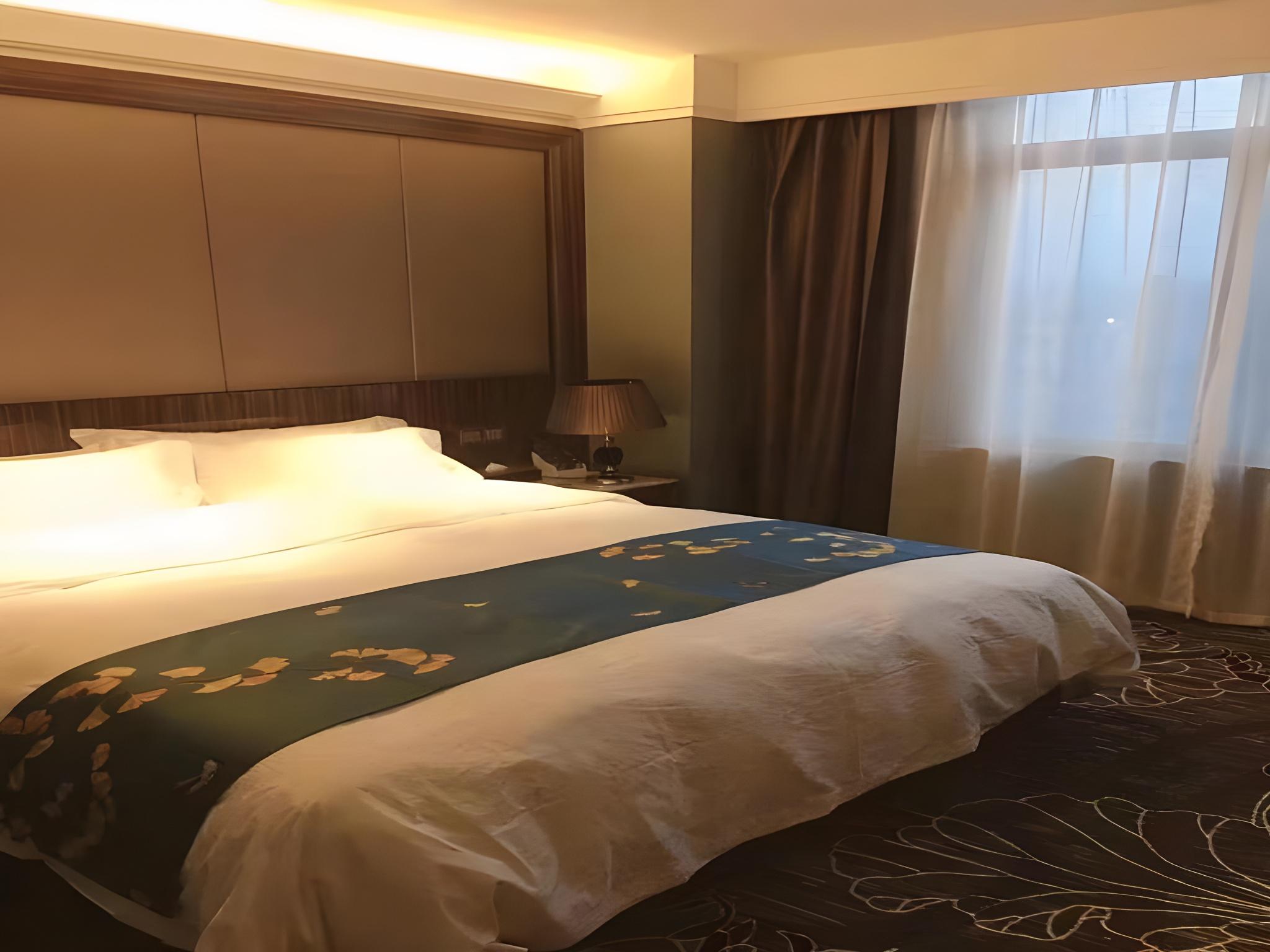 Select, Deluxe, Double Bed