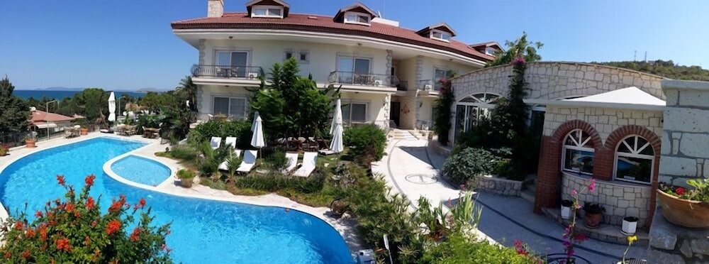 Dolina Boutique Hotel 46/52