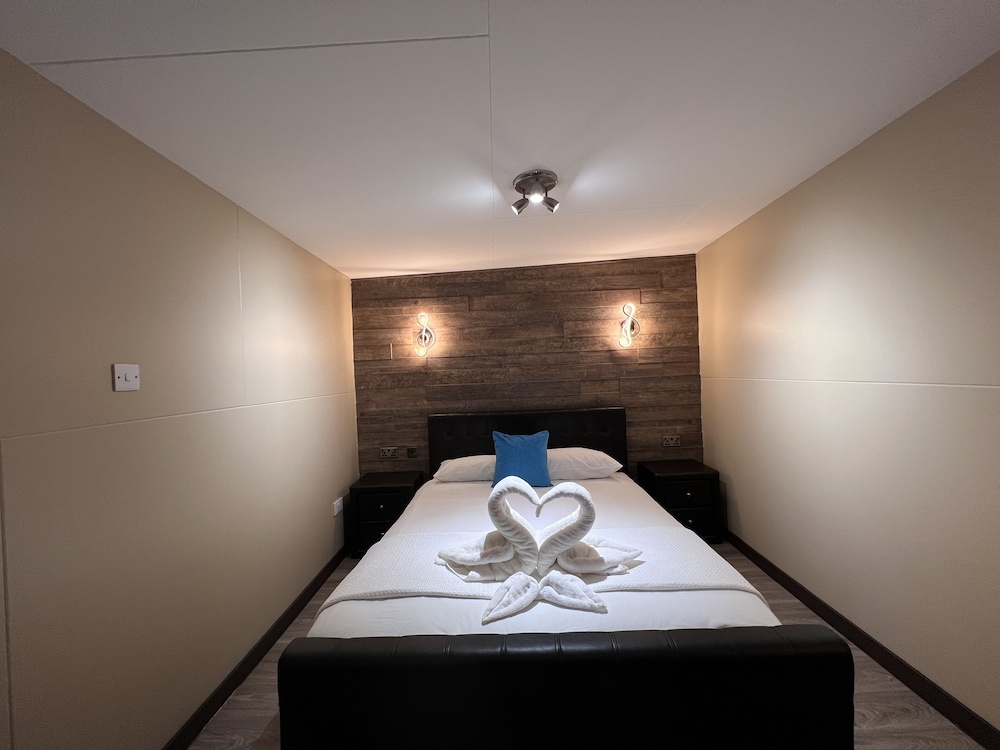 The Commongate Hotel 5/48