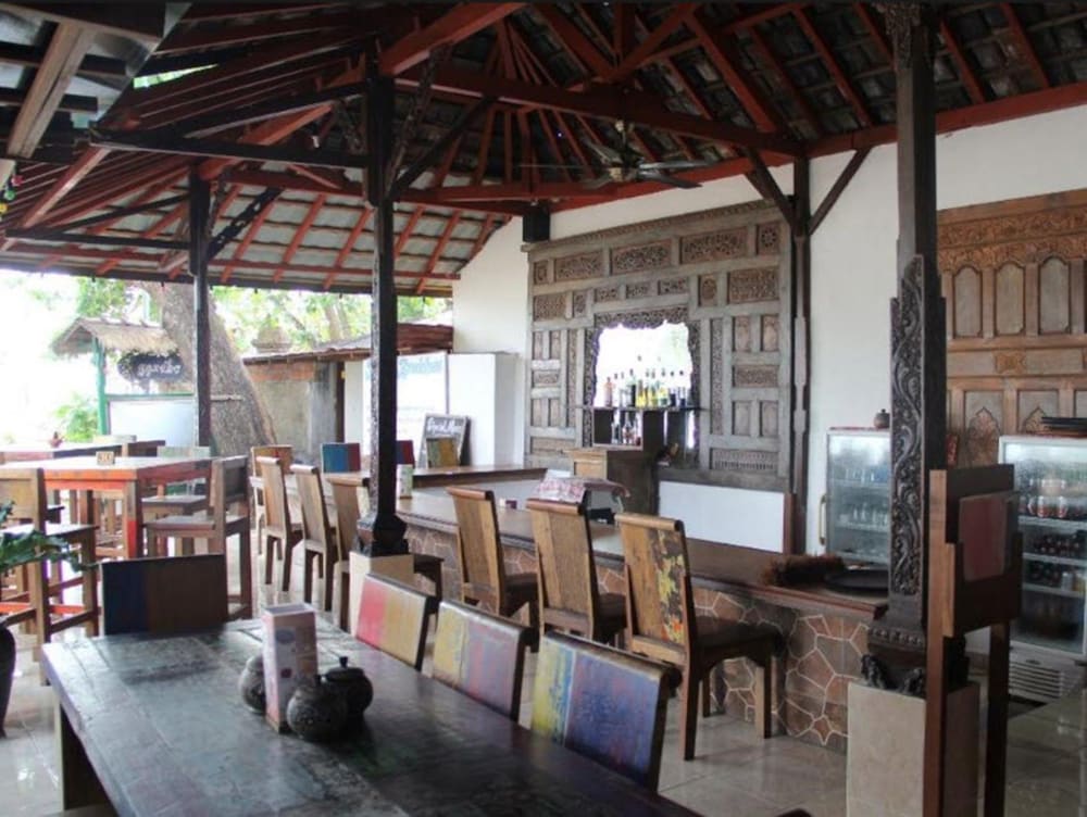 Gazebo Beach Hotel 34/50
