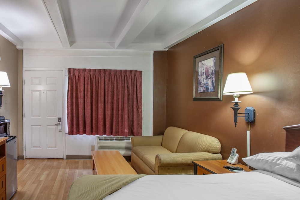 Budget Inn Boise photo5