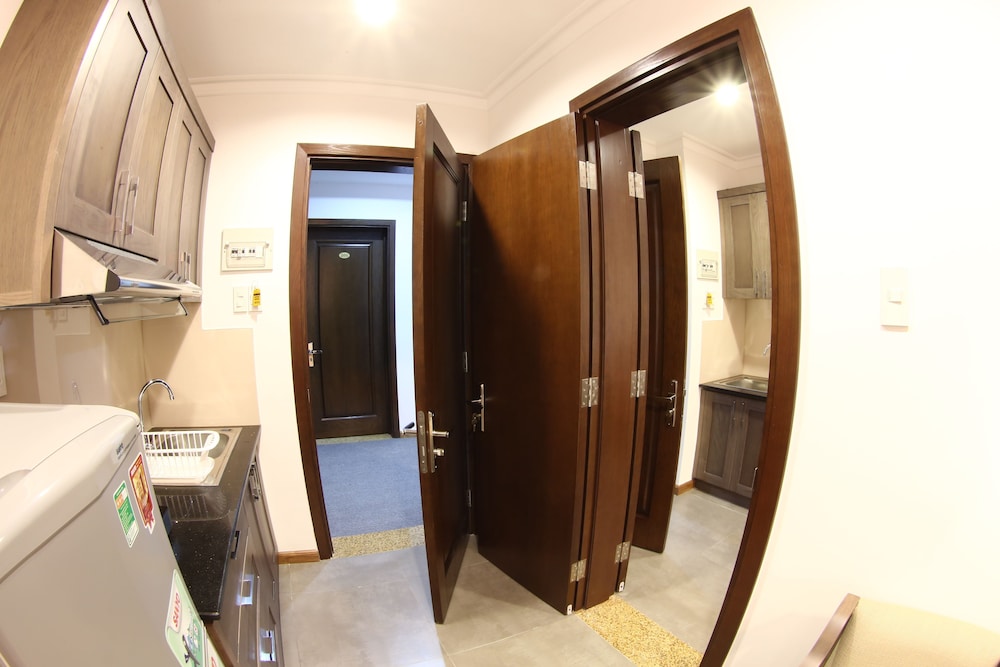 Song Hung 2 Hotel Serviced Apartments 44/45