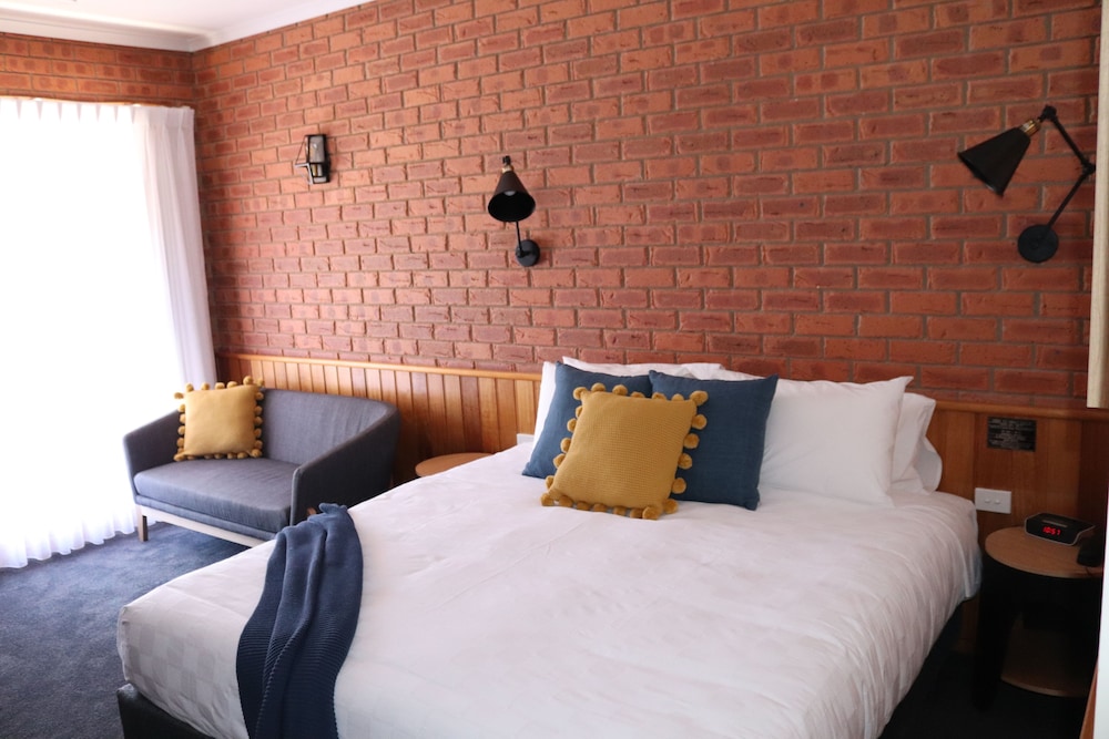 Golden River Motor Inn 16/33