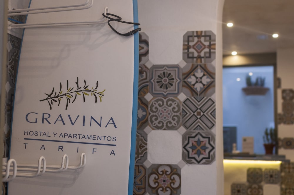Hostal Gravina 24/50