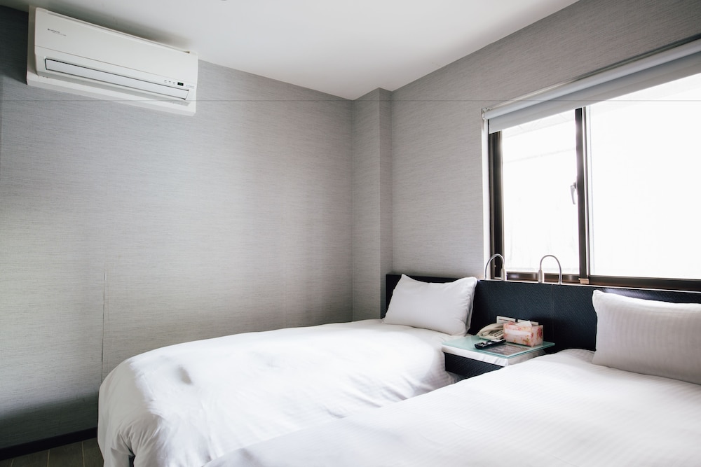 Chingjing Inn 24/58