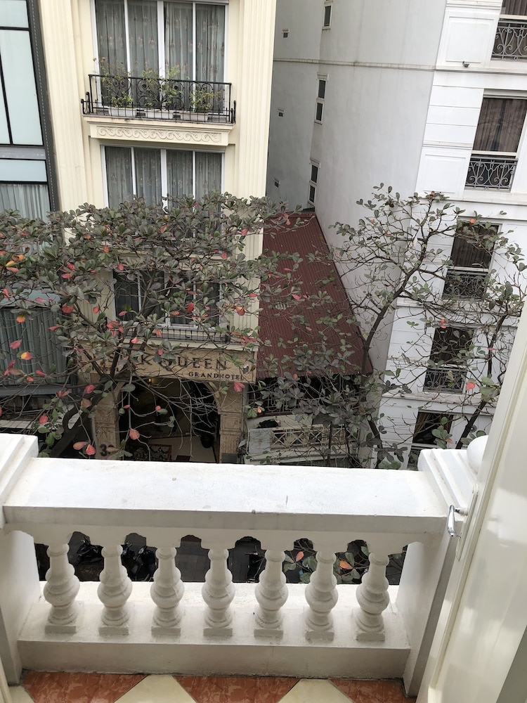 Hanoi La Selva Hotel 2/70