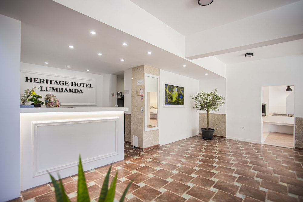 Hotel Lumbarda 9/63