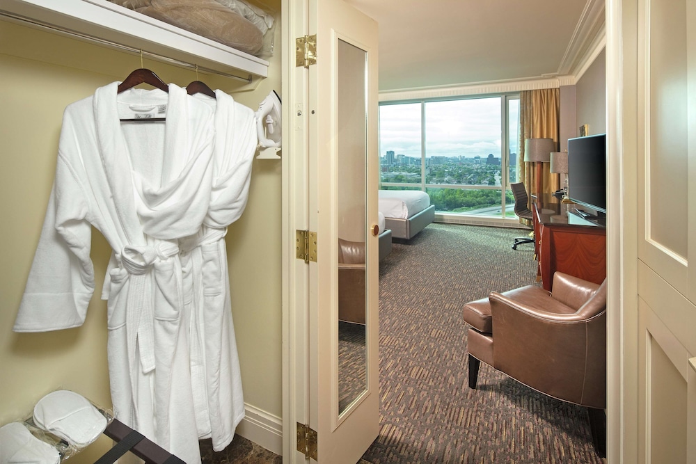 Hilton Lac Leamy 57/86