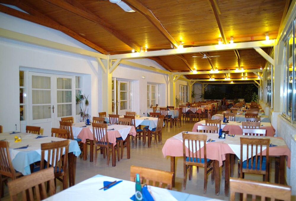 Harmony E Rock Hotel 36/48