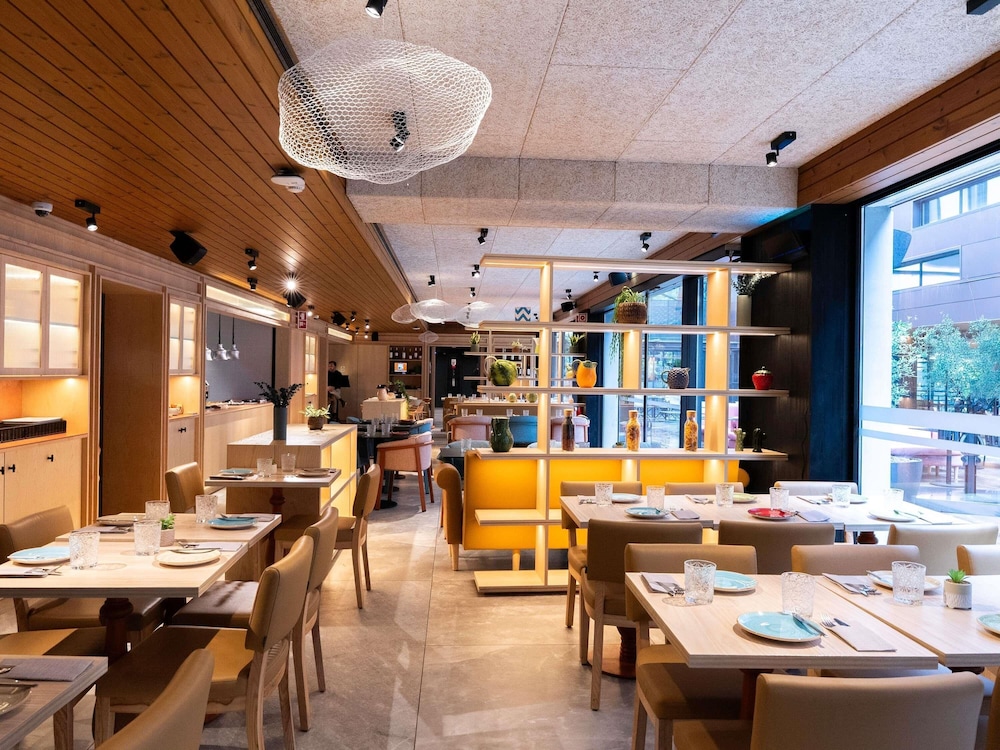 Ibis Styles Lisboa Aeroporto 43/61