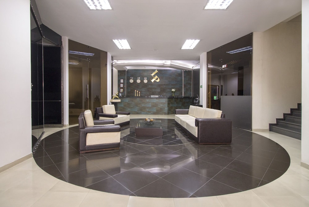 Luxor Plaza Hotel Pereira 8/50