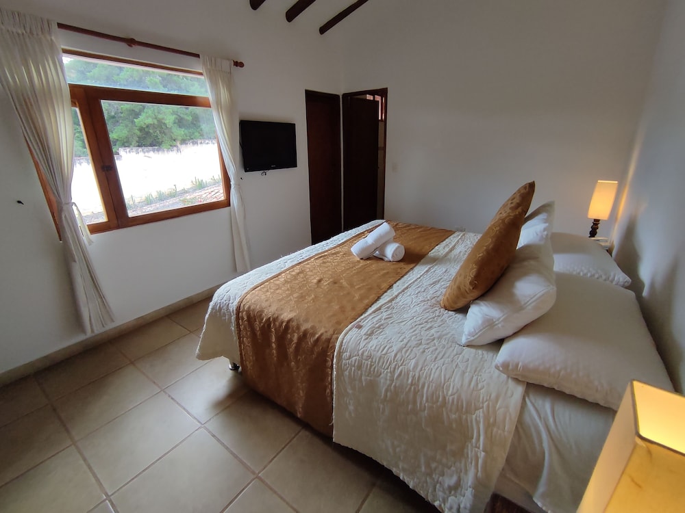 Casa de Campo Hotel 13/35