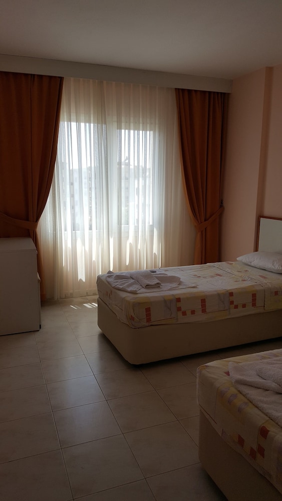 Golden Moon Apart Hotel 27/64