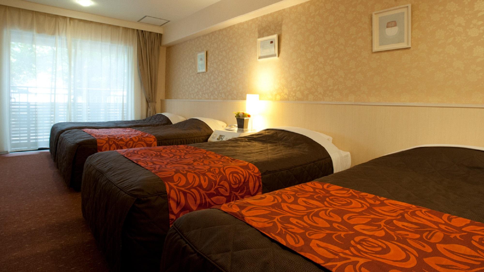 Western, Deluxe, Quadruple, 4 Beds