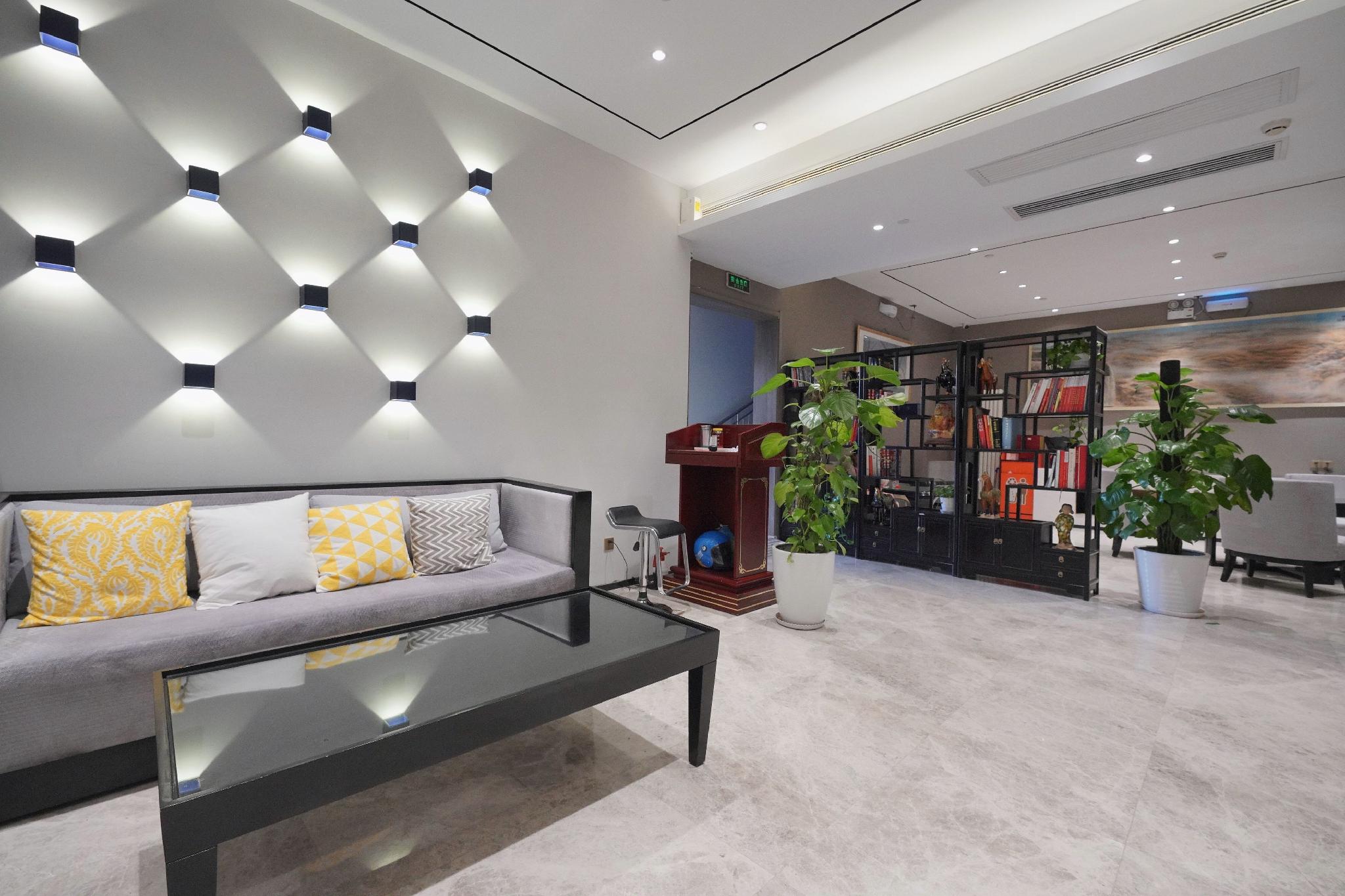7 Days Inn (Beijing Railway Station, Guangqumenwai Metro Station) 20/37