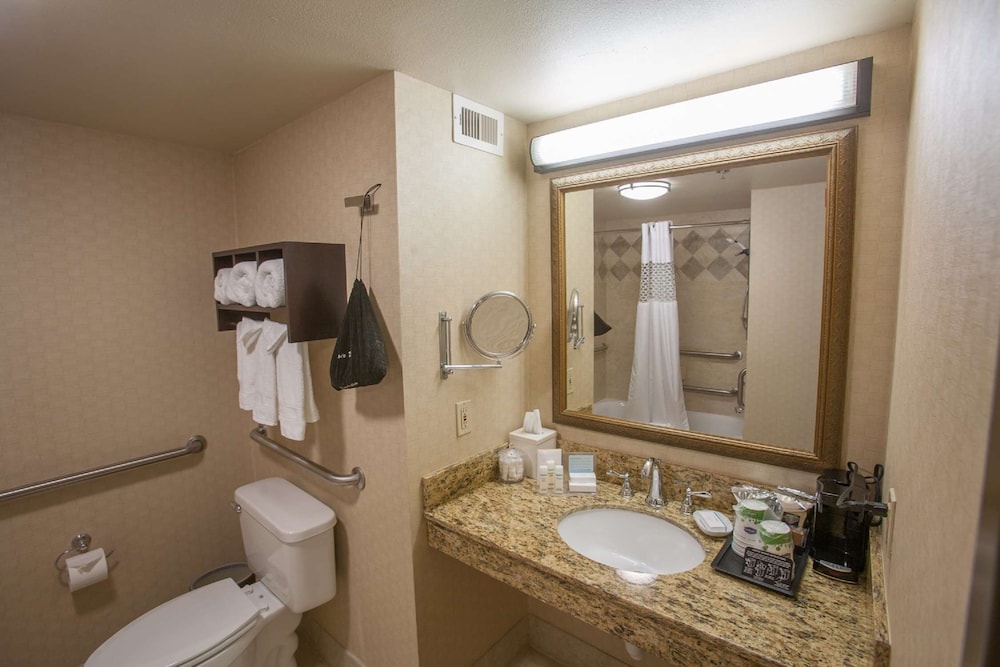 Hampton Inn Suites Stillwater 9/50