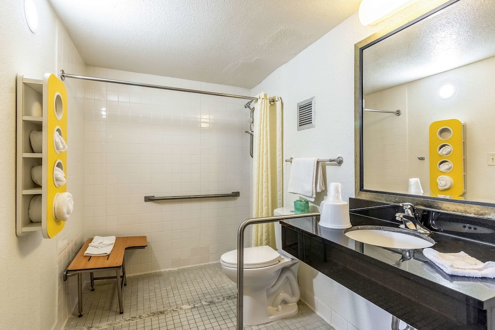 Motel6 Little Rock, AR - West 14/41