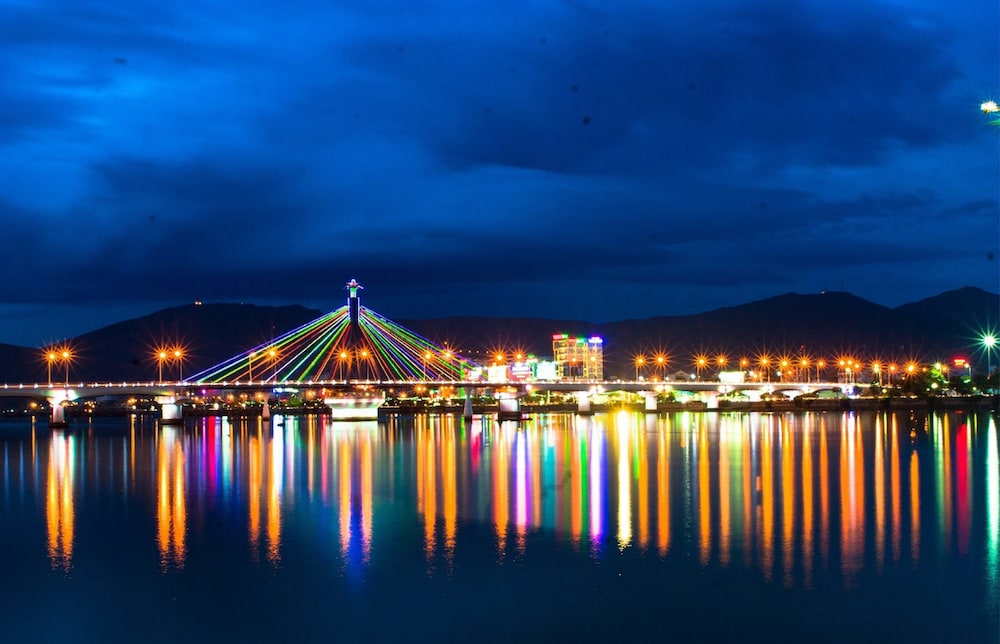 Huong Binh Hotel Da Nang 37/40