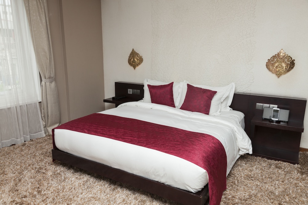 Arunreas Hotel 10/49