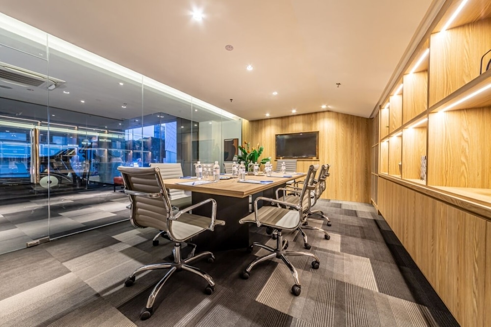 Ibis Styles Johor Bahru City Centre 23/26