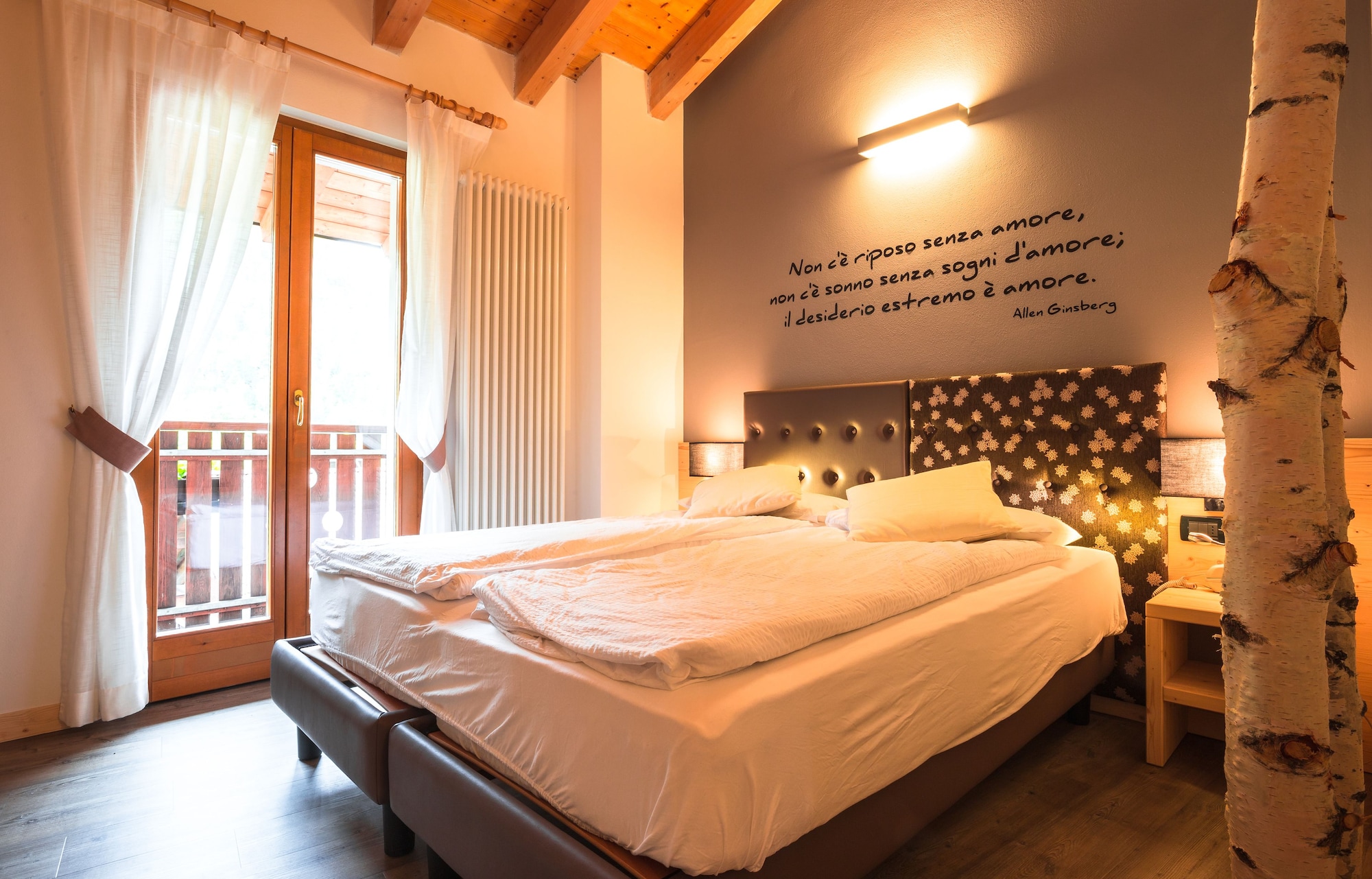 SUPERIOR, DOUBLE OR TWIN BED