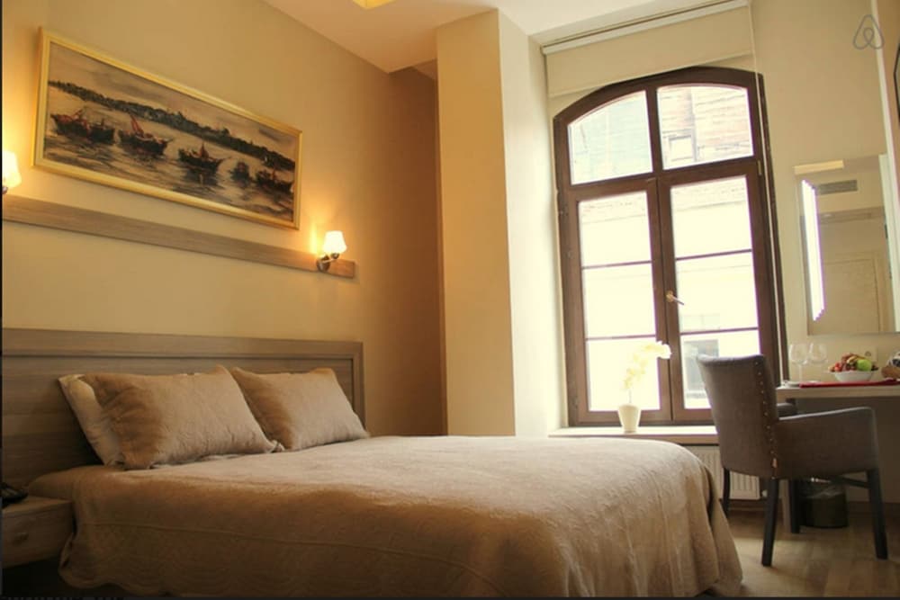 RAGIP PASHA APARTMENTS 14/73