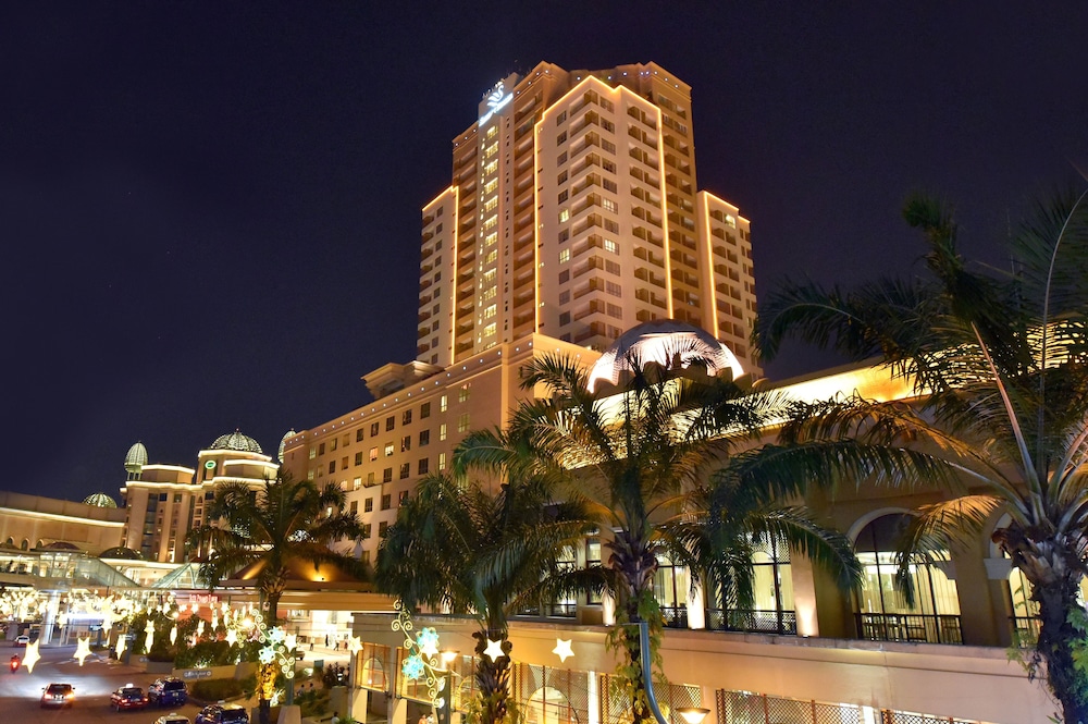 Resort Suites At Bandar Sunway 48/68