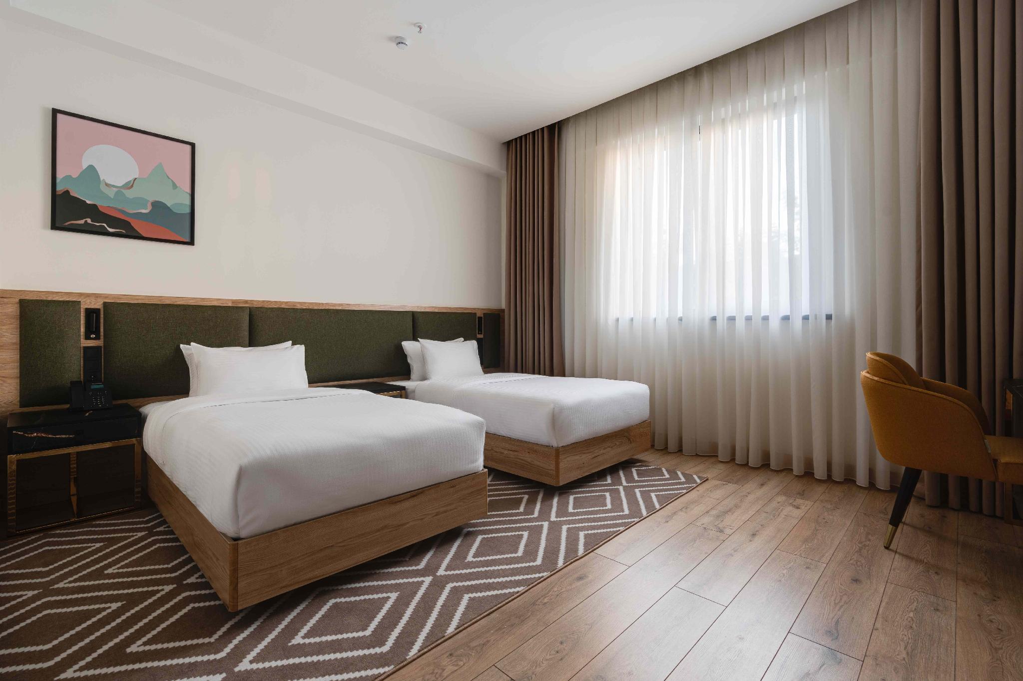 Standard, Twin Beds, Adult Only