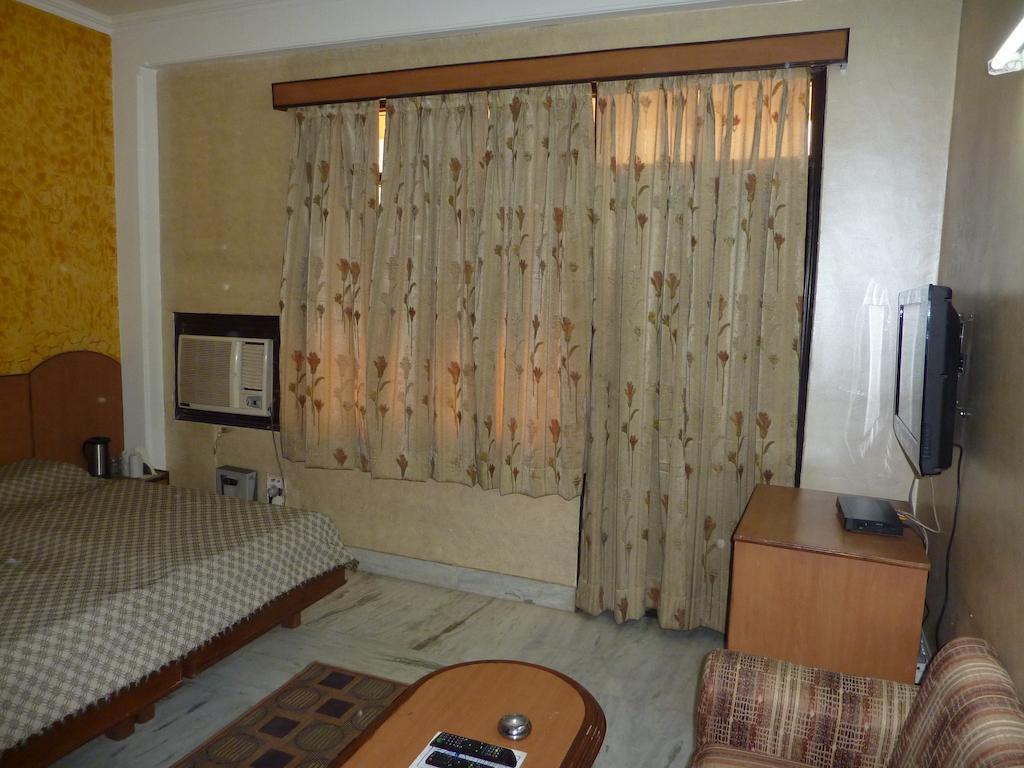 Rama Residency 16/30