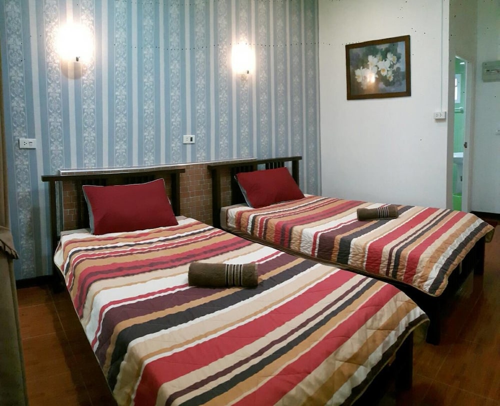 STANDARD, TWIN BEDS
