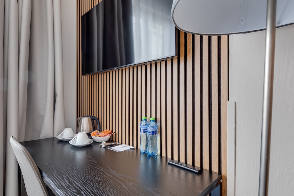 Andante Hotel 6/50