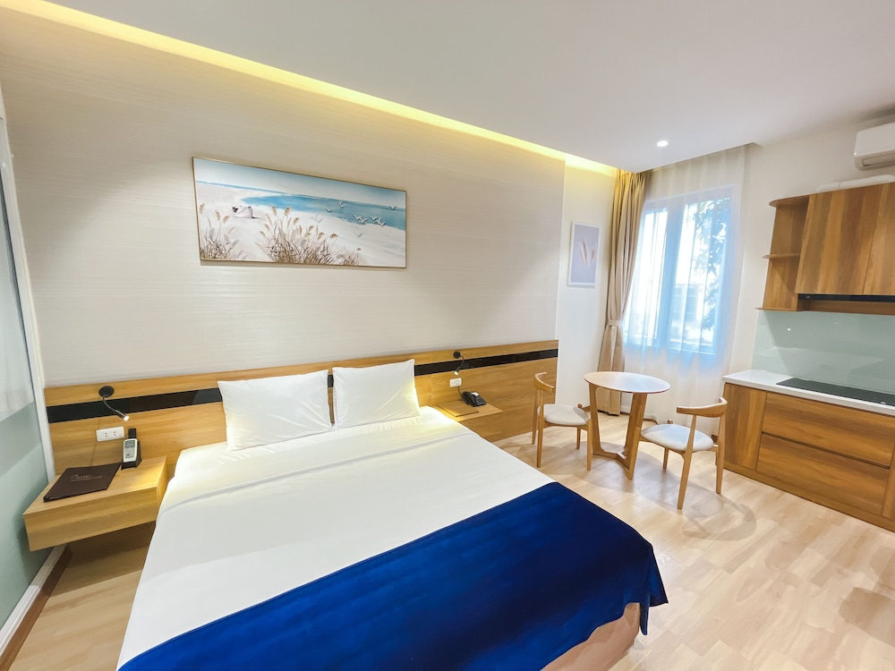 Mango Hotel Hanoi 12/50