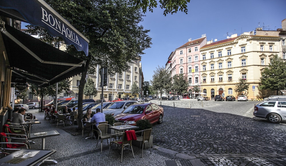 Orion Hotel Prague 60/68