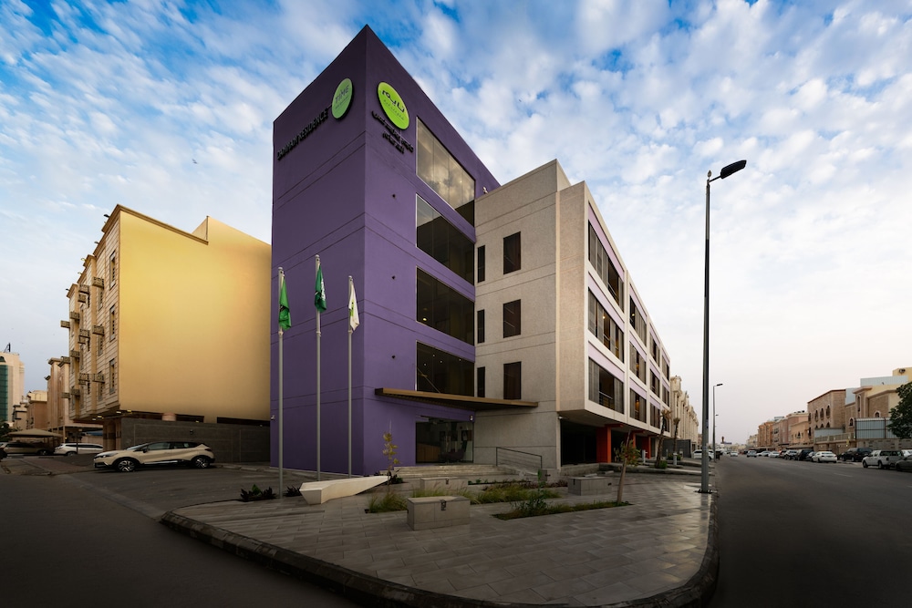 تايم الدمام ريزيدنس(AFAM Residence) 17/18