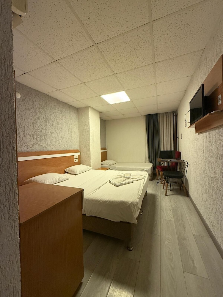 Avcilar Inci Hotel 26/68