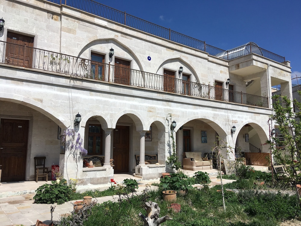 Kemal's Guest House 2/50