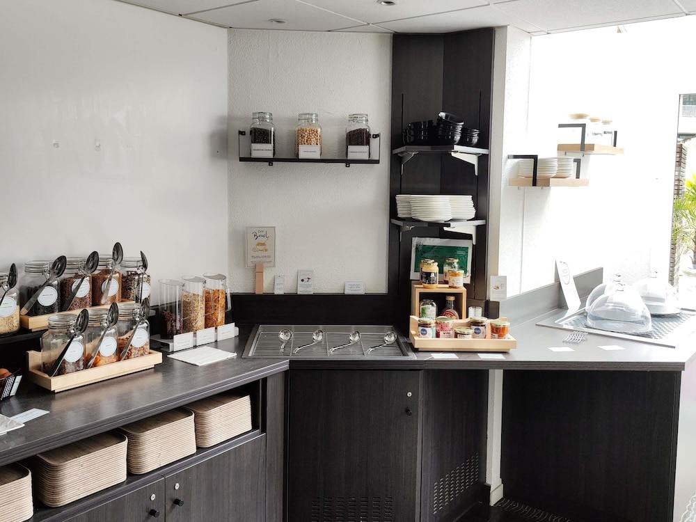 IBIS STYLES RENNES CENTRE GARE NORD 12/67