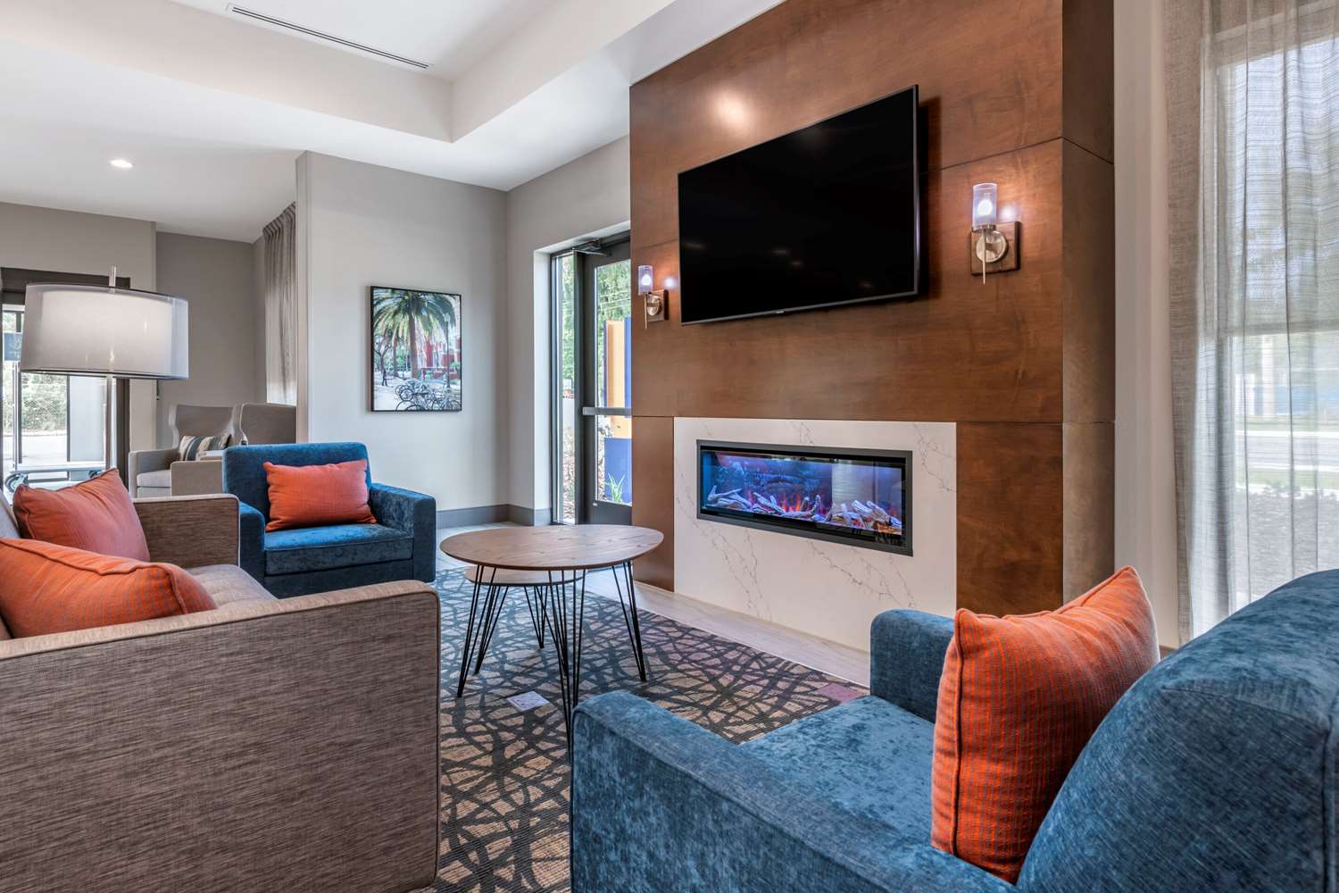 Comfort Suites Gainesville Near University 18/29