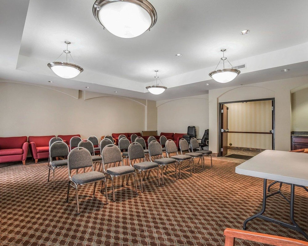 Comfort Inn Ogden near Event Center 42/49