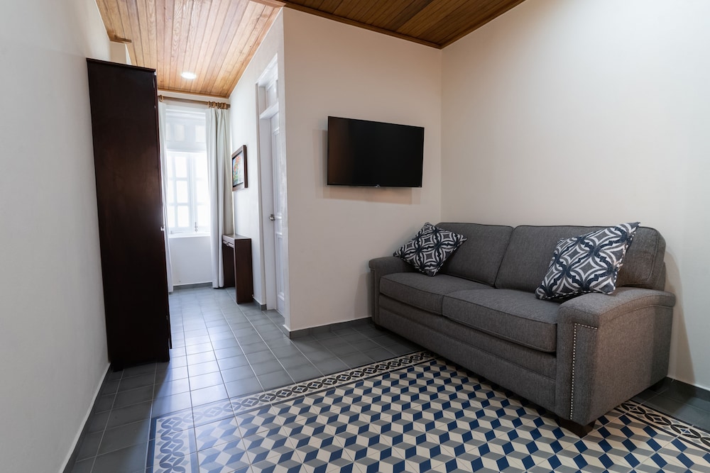 Casa Wilson Inn 25/50