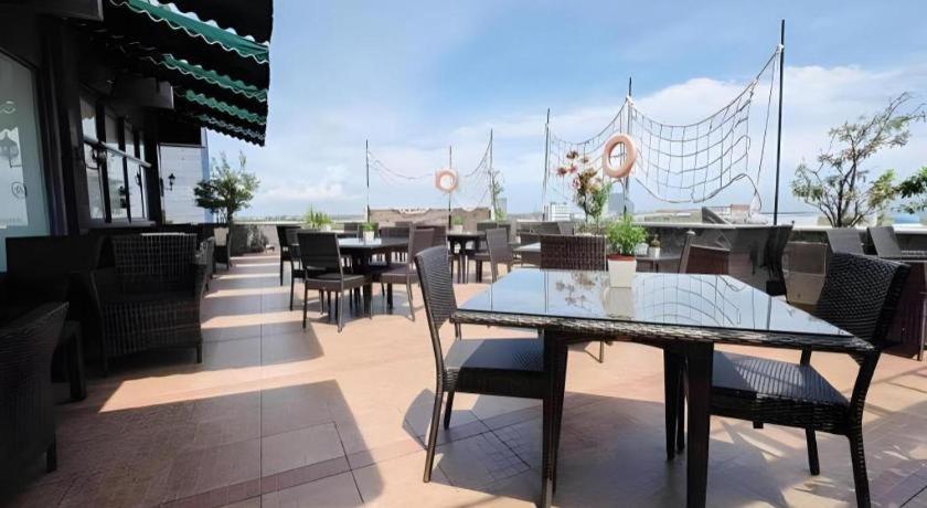Kenari Tower Hotel 31/49