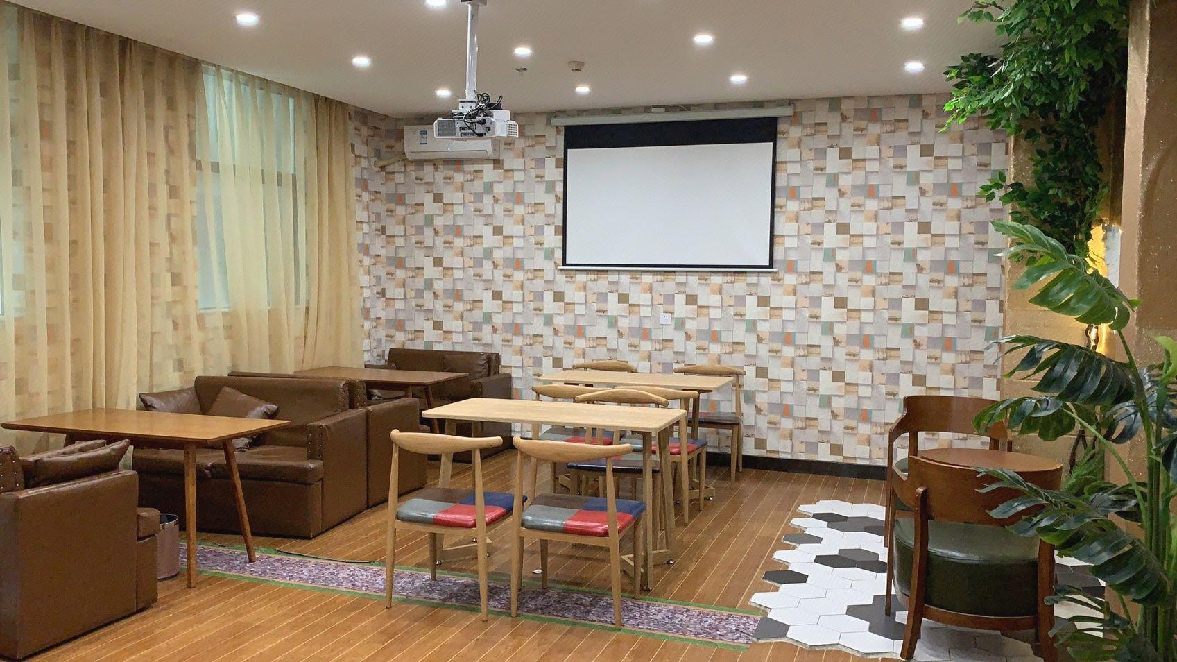 Zhuxing Boutique Theme Hotel 5/13
