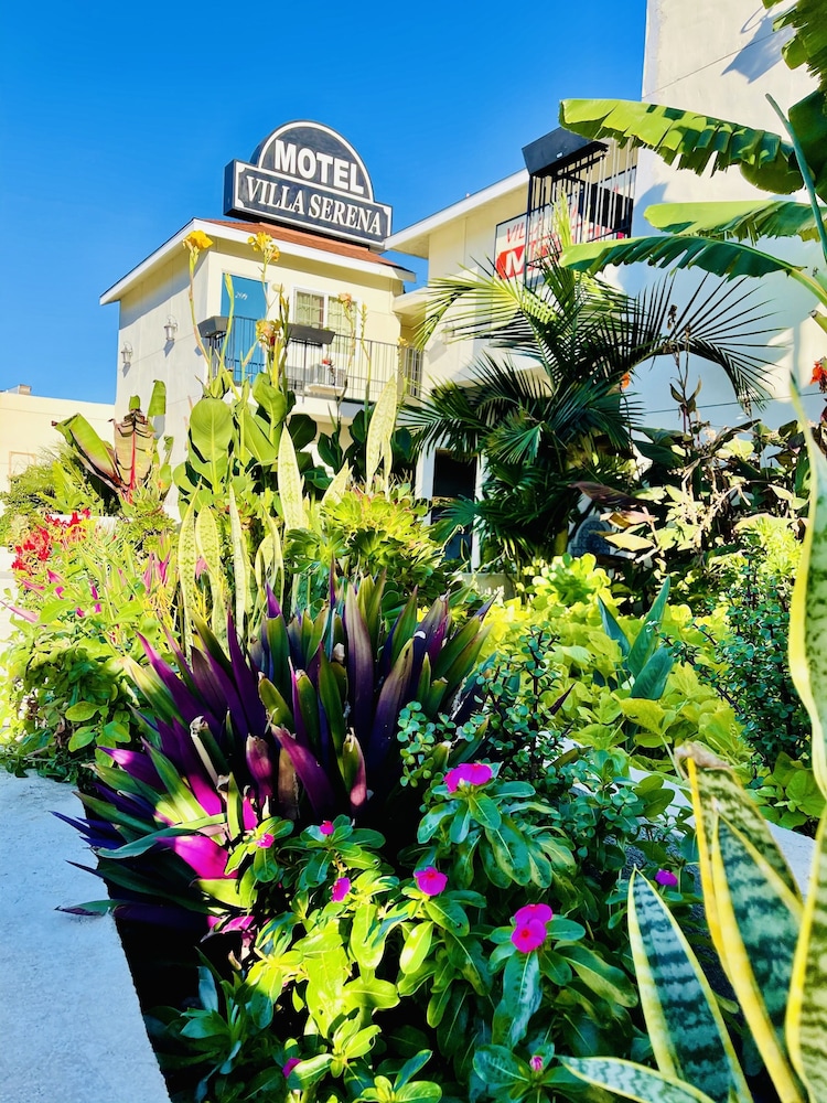 Villa Serena Motel El Cajon 32/50