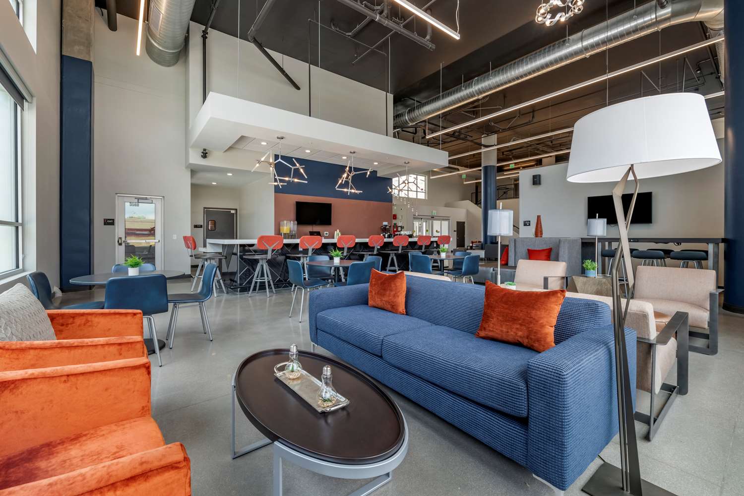 Vib Hotel by Best Western Denver RiNo 18/37