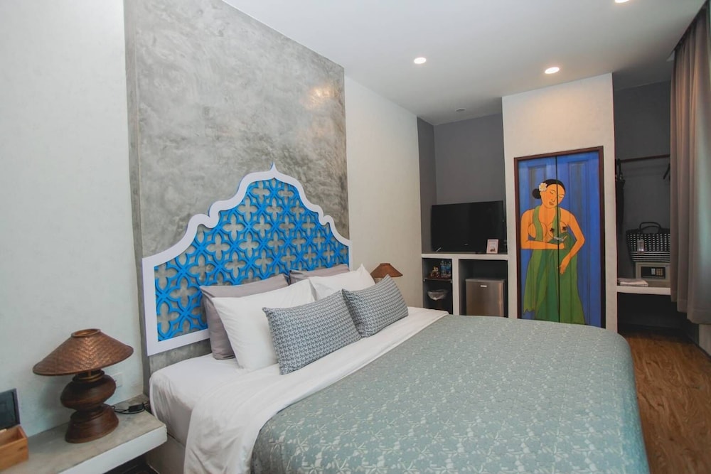 Mukrada House 16/50
