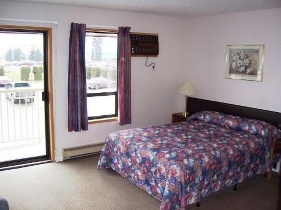 Dilworth Inn 13/45