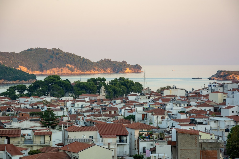 Kensho Skiathos Apartments 39/50