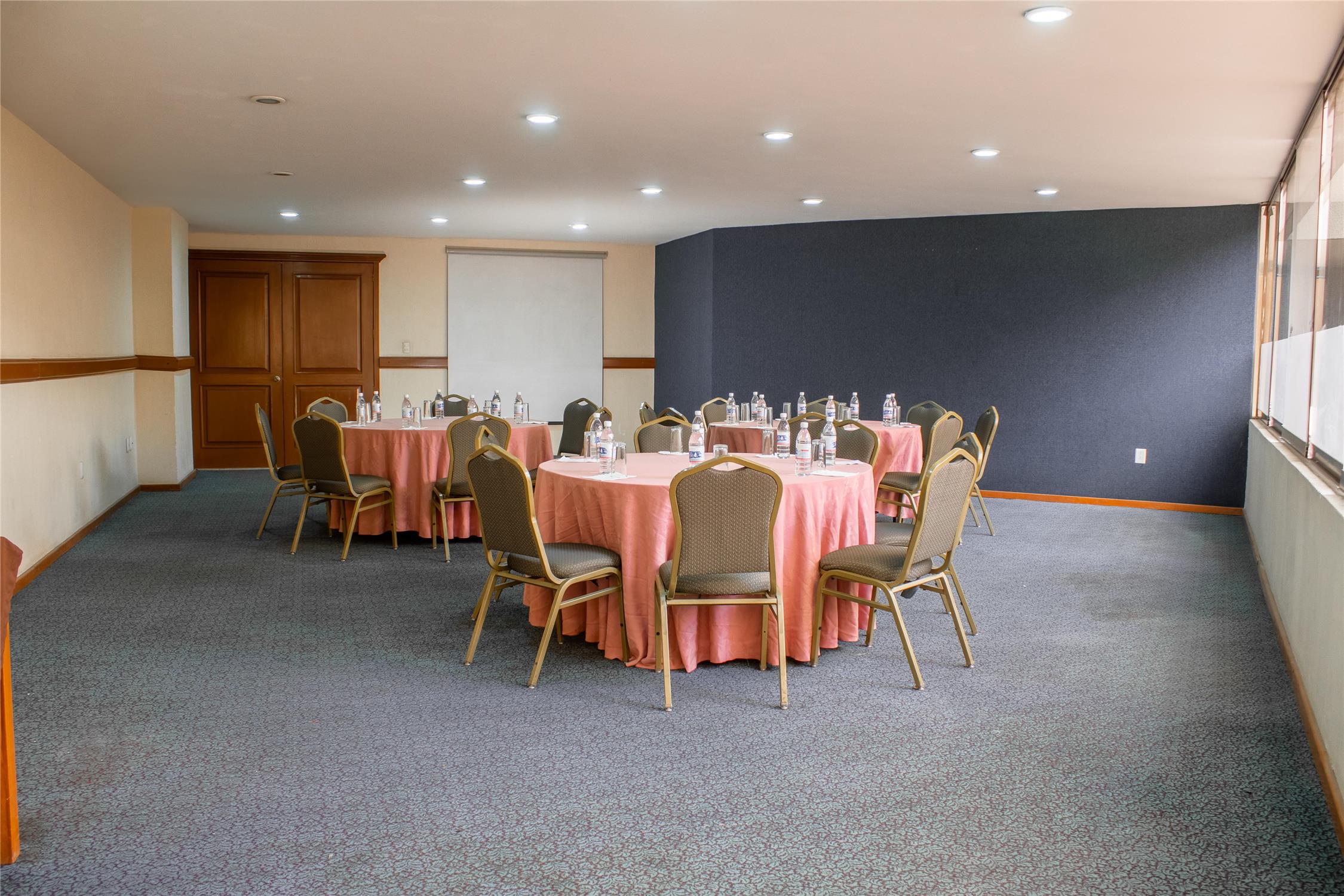 Best Western Plus Plaza Florida & Tower 48/55