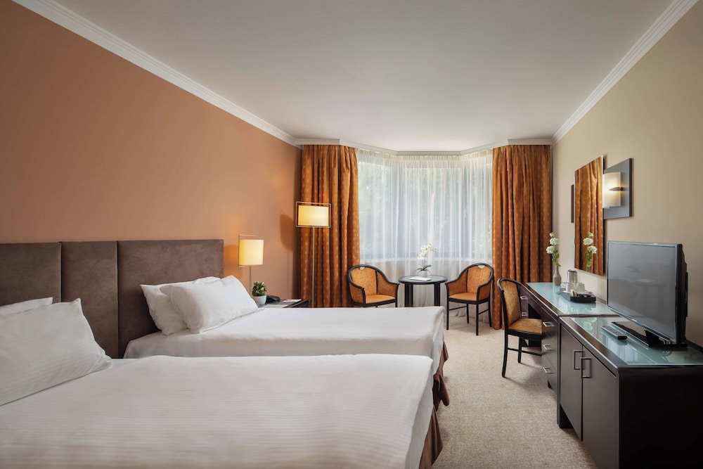 CLASSIC, TWIN BEDS