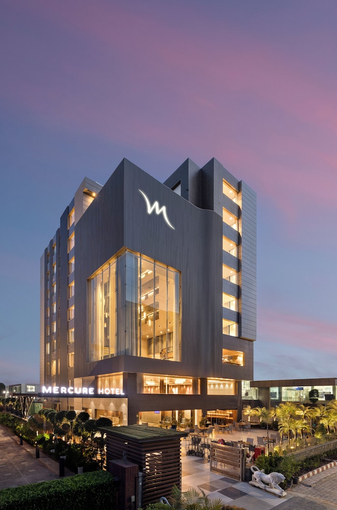 Mercure Chandigarh Tribune Chowk 3/66